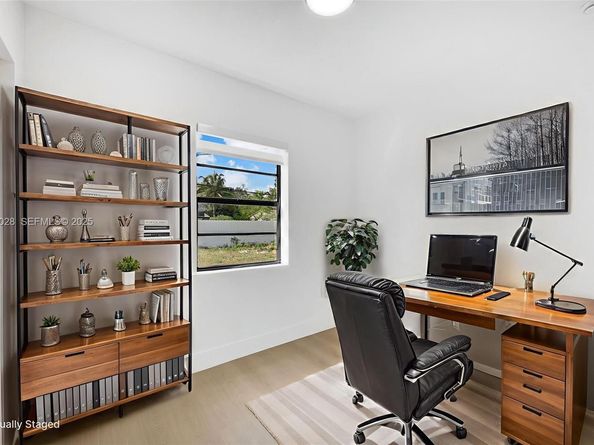 16140 NW 17th Pl, Miami Gardens FL 33054