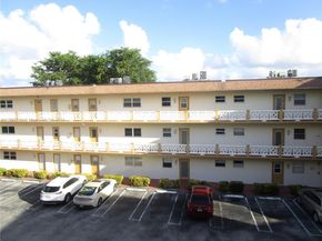 5111 W Oakland Park Blvd 305, Lauderdale Lakes FL 33313
