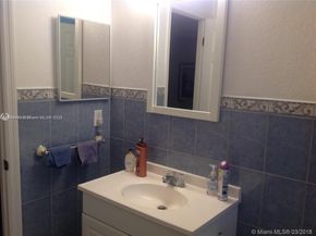 5111 W Oakland Park Blvd 305, Lauderdale Lakes FL 33313