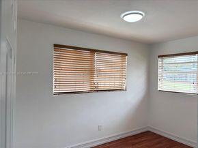 6751 Cleveland St, Hollywood FL 33024