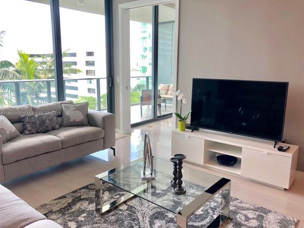 480 NE 31st St 702, Miami FL 33137