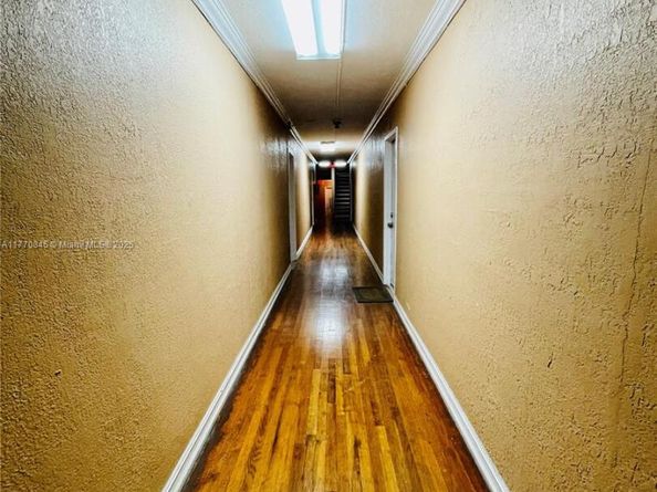 7928 Harding Ave 4, Miami Beach FL 33141