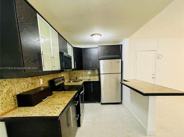 7928 Harding Ave 4, Miami Beach FL 33141