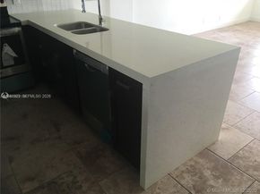 9001 SW 77th Ave C706, Miami FL 33156