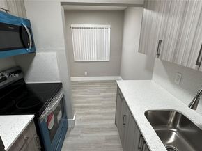 4101 NW 30th Ter, Lauderdale Lakes FL 33309