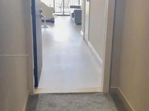 20335 W Country Club Dr 2401, Aventura FL 33180