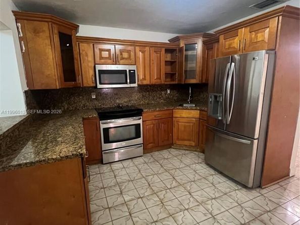 341 Aladdin St, Opa-Locka FL 33054