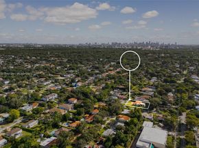 6040 SW 29th St, Miami FL 33155