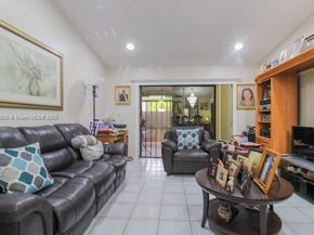 5022 SW 139th Pl, Miami FL 33175
