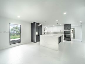 18101 NW 19th Ave, Miami Gardens FL 33056