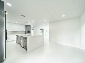 18101 NW 19th Ave, Miami Gardens FL 33056