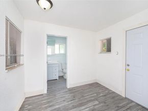 11950 SW 182nd Ter, Miami FL 33177