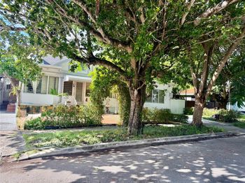 1512 SW 14th Ter