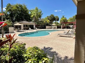 9998 Nob Hill Pl 9998, Sunrise FL 33351