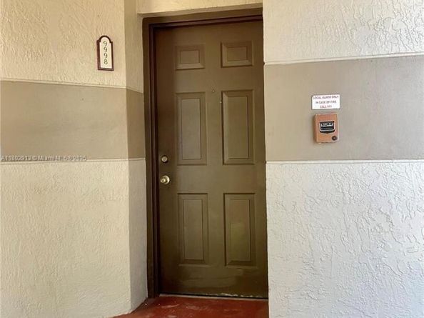 9998 Nob Hill Pl 9998, Sunrise FL 33351