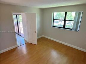 9998 Nob Hill Pl 9998, Sunrise FL 33351