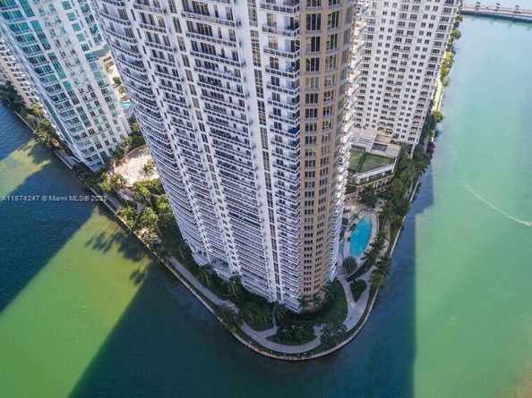 901 Brickell Key Blvd 1203, Miami FL 33131