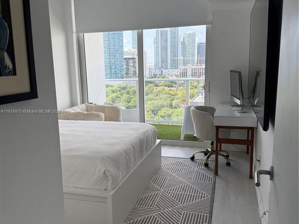 4250 Biscayne Blvd 1618, Miami FL 33137