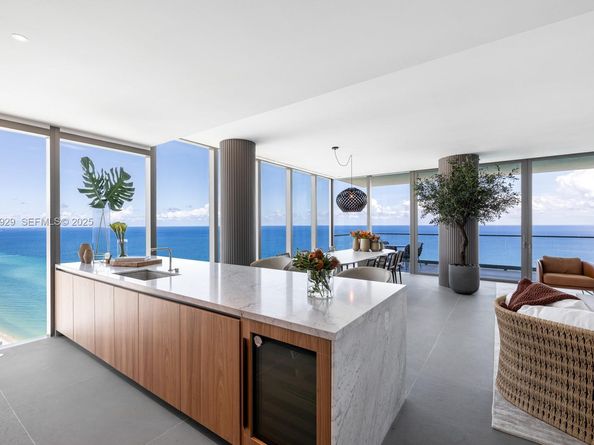 2000 S Ocean Drive 31A, Hallandale Beach FL 33009