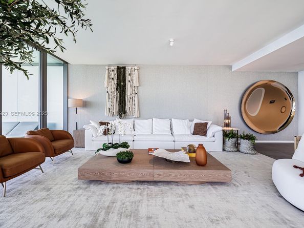 2000 S Ocean Drive 31A, Hallandale Beach FL 33009