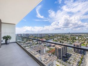 2000 S Ocean Drive 31A, Hallandale Beach FL 33009