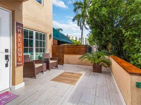 11880 SW 19th Ln 165, Miami FL 33175