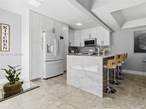 11880 SW 19th Ln 165, Miami FL 33175