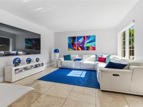 11880 SW 19th Ln 165, Miami FL 33175