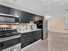 2512 NW 9th Pl, Fort Lauderdale FL 33311
