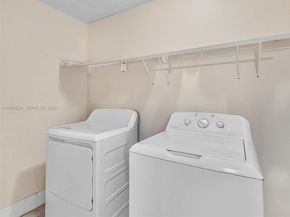 2512 NW 9th Pl, Fort Lauderdale FL 33311