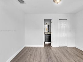 2512 NW 9th Pl, Fort Lauderdale FL 33311