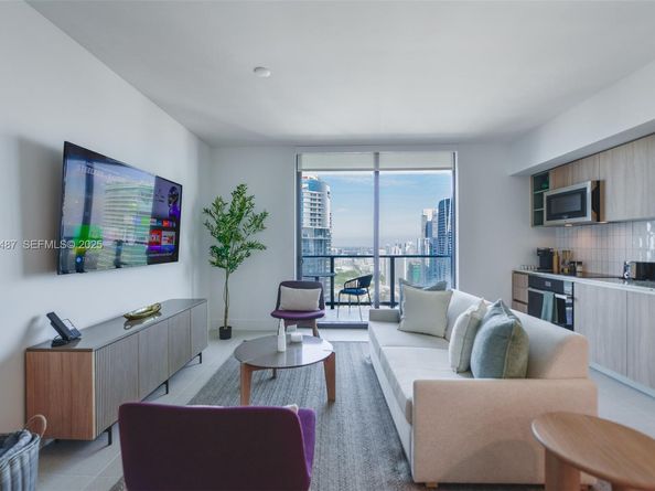 159 NE 6th St 4601, Miami FL 33132