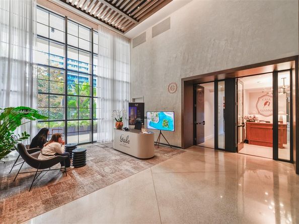 159 NE 6th St 4601, Miami FL 33132