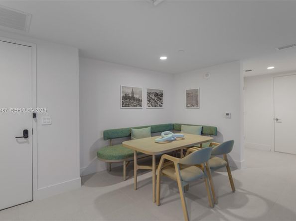 159 NE 6th St 4601, Miami FL 33132