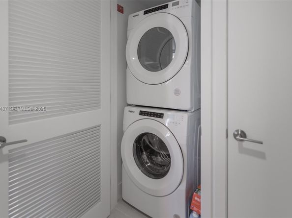 159 NE 6th St 4601, Miami FL 33132