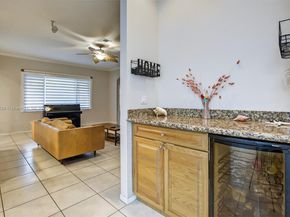19138 Stonebrook St, Weston FL 33332