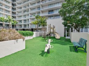 3470 E Coast Ave H0908, Miami FL 33137