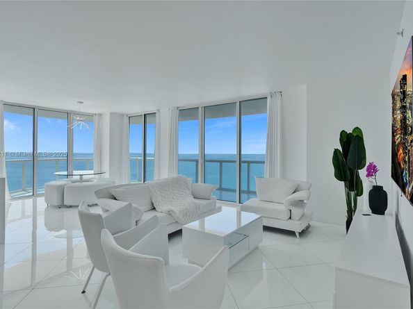 6365 Collins Ave 2403, Miami Beach FL 33141