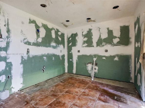 11053 SW 113th Pl, Miami FL 33176