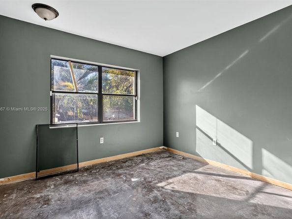 11053 SW 113th Pl, Miami FL 33176