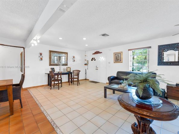 4160 SW 69th Ave, Miami FL 33155