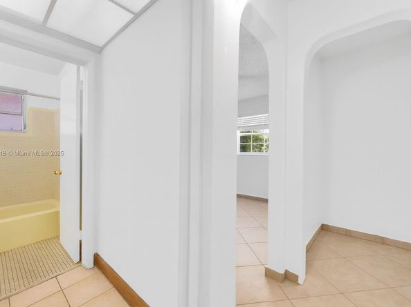 4160 SW 69th Ave, Miami FL 33155