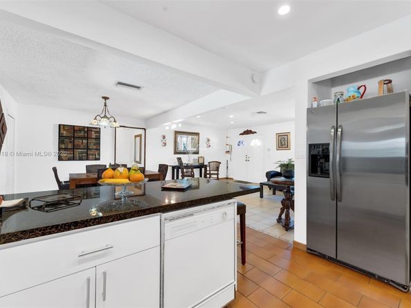 4160 SW 69th Ave, Miami FL 33155