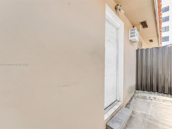 4160 SW 69th Ave, Miami FL 33155