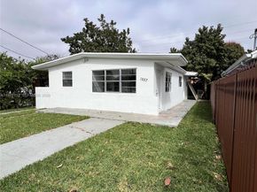 1557 NW 66th St, Miami FL 33147