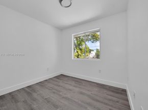 2956 NW 44 St, Miami FL 33142