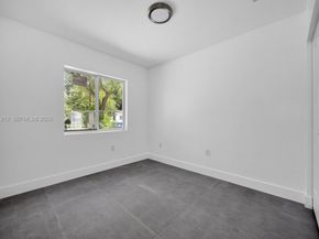 2956 NW 44 St, Miami FL 33142