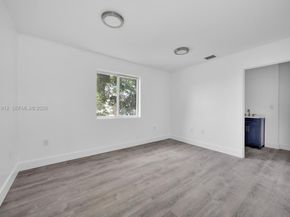 2956 NW 44 St, Miami FL 33142