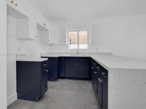 2956 NW 44 St, Miami FL 33142