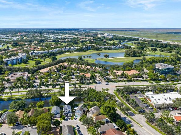 139 SW 159th Way, Sunrise FL 33326